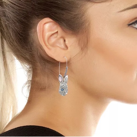 Betsey Johnson Faux Stone Spring Bunny Shaped Dangle Earrings - Picture 3 of 9